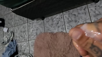 Comeu a garota de programa e filmou tudo!