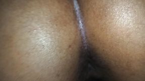 Hot bhabhi leaves Arpita with oil on her pussy in a tremendous way