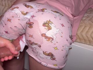 Lustful Stepsister told: U can RUB my Twat, but no PENETRATION!