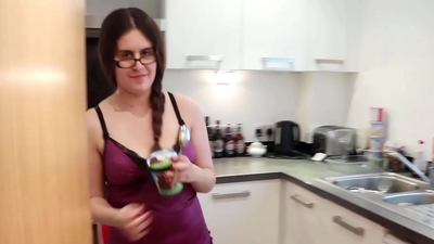 British 18 Year Old Eats Ice Cream With Cum Topping