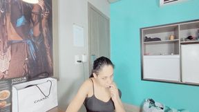 HUMILIATING THE MALNOURISHED FABI BY MAKING SILLY FACES - BY BABE AND VERONICA LINS - CLIP FULL