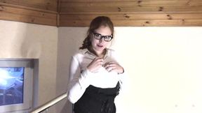 Secretary seduces boss with mouth and cumshot on glasses