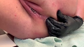 anal 3 finger masturbate and asshole working and pee on the end