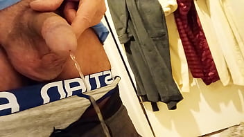 DUDE, LETS PISS TOGETHER, DONT TELL !! Cory Bernstein Caught on Video chat, Pissing with other straight friend  and shows his Big Ass and Pink hole !