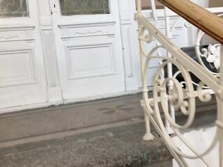 Obca kobieta zaprosiła mnie do domu na seks w zamian za kawę
