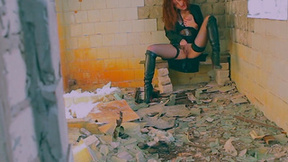 Dazzling beauty Emily J masturbates in an abandoned building