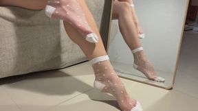Teasing You Through the Mirror – Sheer Socks, Bare Feet, Soles & Slow Nylon Peel
