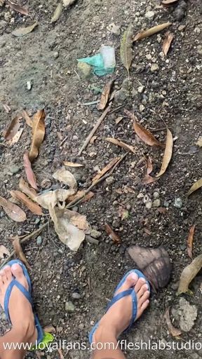 Pinoy Twink Sucks Off Younger Neighbor in Woods, Swallows His Load Secretly