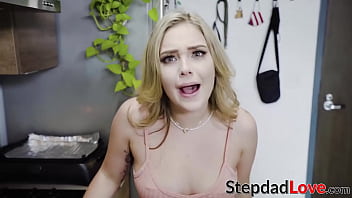 Sexy natural tits teen Kali Roses fucked doggystyle after BJ