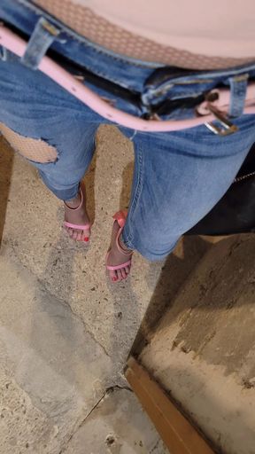 BarBie Trav leaves the EDF Premises. VaneSsaBiTCHx PariSChienne Trvprod91 Montgeron