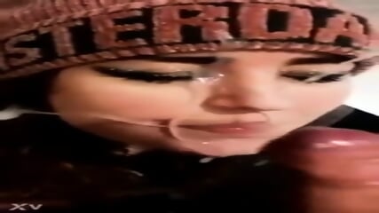 Novinha Toma duas gozadas do namorado - ( Gozadas em Slow Motion )
