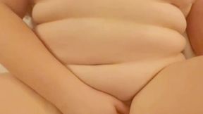 Chubby College girl is very shy because I filmed how I fucked her fat pussy