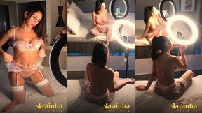 rainha hotwife com um dildo enlouquecendo mais um seguidor na video chamada