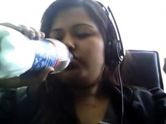 Bored Desi chubby on webcam plays with her boobie