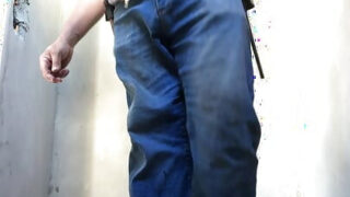 Gay con cazzi enormi si masturbano e scopano duramente i culi