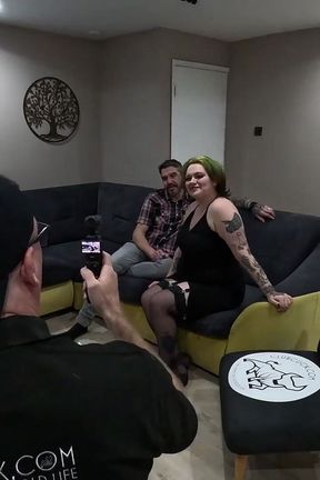 Cuckold - Clubcuck Chair 1 Violet Skye Rekoves Condom and Takes BBC