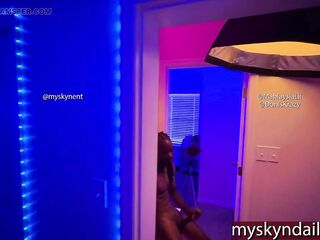 Mahlaysia & Doniskrazy Behind the Scenes