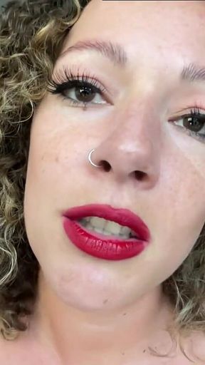 Giantess Stepmom's Dirty Little Secret