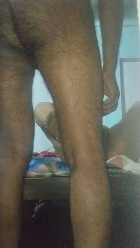 Desi hot bhabhi ki mast hokar apani chut ke chudai ke