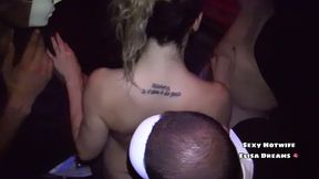 gang-bang et gloryhole dans un club echangiste toujours aussi sal-ope, je ...