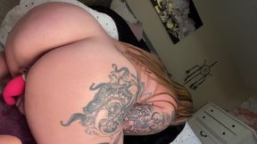 Big Bouncing Ass Squirt