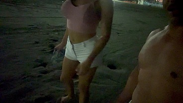 Trouxe Shakira pras Praias de Santos e Fodemos no Meu Sofá do Amor - Parte 1
