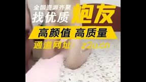 小美女把我带宿舍打一炮，爽死了 (1)
