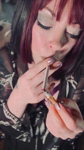 Your Favourite Smoker Tina Snua Tip To Tails 2 Cork cigarettes - Chainsmoking Smoking