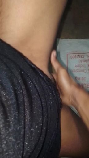 House wife desi bhabhi licking pusssy