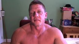 Big Hank Chatting and Peck Flexing