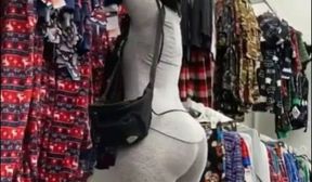 big booty phat jiggly ass ebony amateur