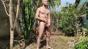 jerking off outdoors and getting caught - louis ferdinando