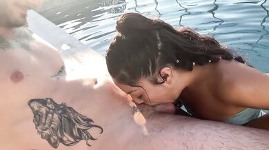 Argentinian brute throat fucks me in the pool blows a thick load