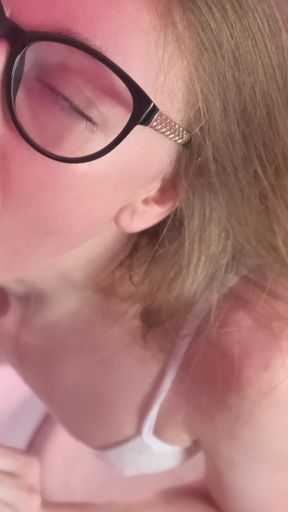 Tinder Guy Hooked Me up and Fill My Ass with Hot Cum, While My BF Away