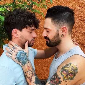 Hunk Igor Lucios Pounds Bareback Cute Joe Dave From Behind In A Back Alley - PAPI