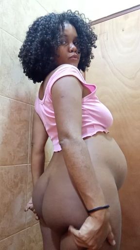 PREGNANT INDIAN STEPSISTER SHOWS YOU HER HOT BODY