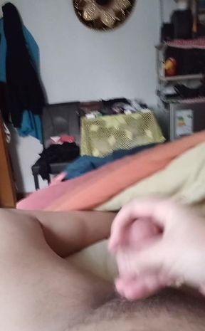 It just happened, a big cumshot at home