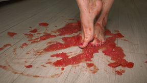Hot Latina Tramples on Tomatoes and Gets Her Beautiful Feet Dirty!