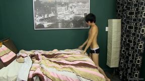 Banging the Sweet Houseboy