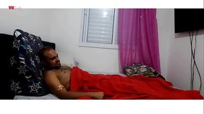 The big-tailed brunette red it.