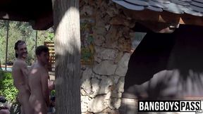 Kinky Mateo Reo and his fuck buddies having anal penetration sesh