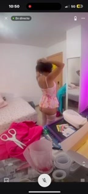 While I was working my boss spied on me, I ended up fucking him, how delicious PORN IN SPANISH