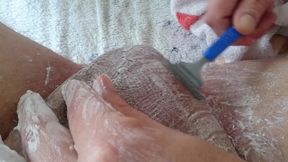 pflegerisch erregende rasur vom arschloch und hodensack