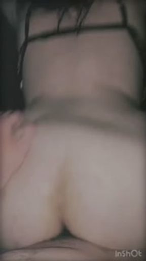 Thick and juicy slut takes BWC