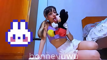 Bonneyuwu - 12:21 me doy en cuatro con el dildo