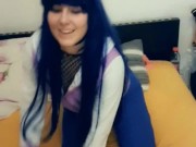 hinata aime se faire remplir de foutre en levrette