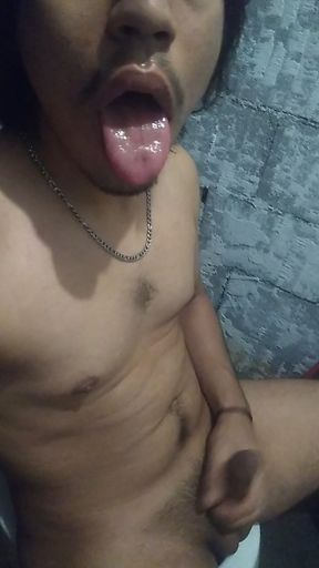 Masturbation Show in the Bathroom