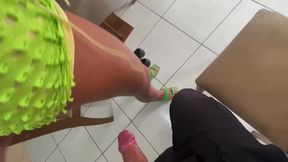 ts vanessa rafaella - sai para comprar alguns materiais que faltaram, e quando voltei, peguei o pintor batendo uma . e entao ...