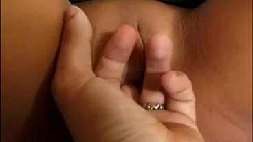 Suzanna Gives Blowjob While Giving Handjob in MMF Threeway with DP