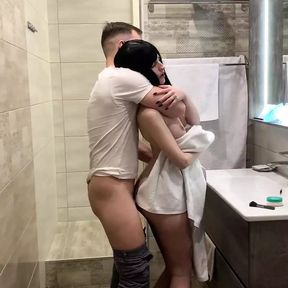 Fucked a Friend&#039;s Fiancee in the Bathroom and She Was Late for the Ceremony - Anny Walker